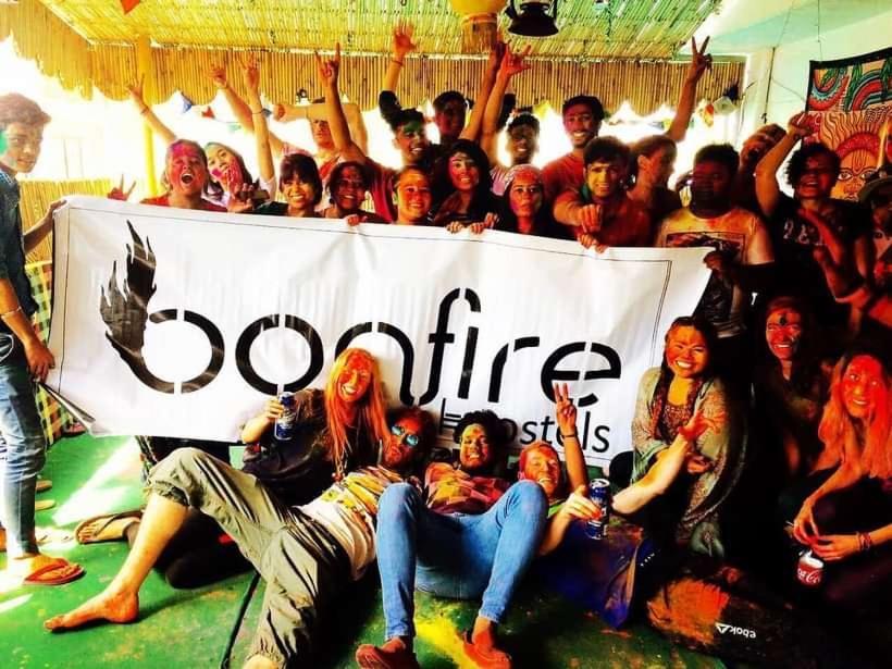 Bonfire Hostels Risikés Kültér fotó