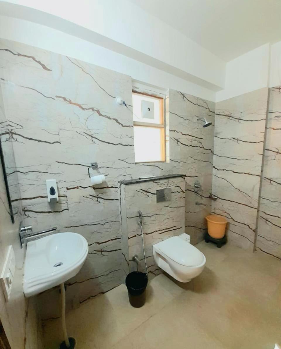 Bonfire Hostels Risikés Kültér fotó
